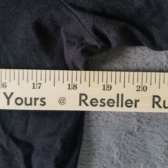 NWOT Makers Mark Bourbon Whiskey TShirt Womens Black Size Large Short Sleeve KY - Picture 8 of 8